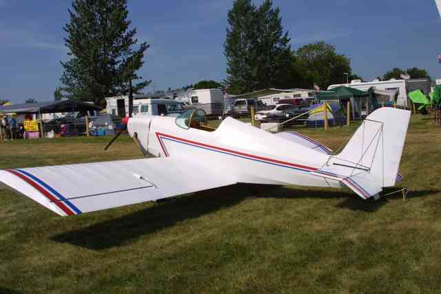 Fisher Flying Products single place Avenger ultralight or light sport aircraft 