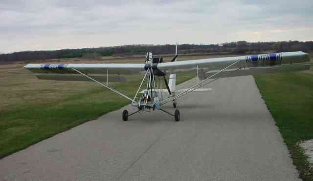 Moyes Microlites Dragonfly single place light sport eligible aircraft.