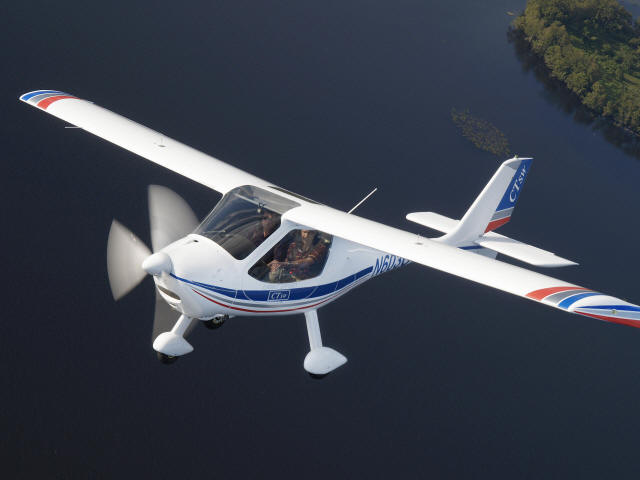 Flight Design USA Delivers 45 CTs in 2005; Leads S-LSA Industry